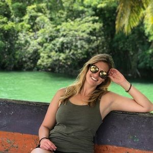 Meet your Posher, Molly